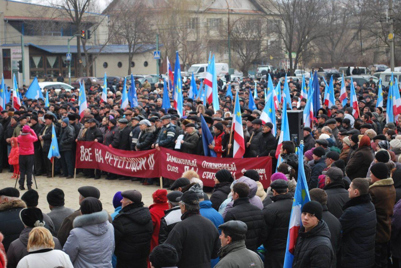 Гагаузия сегодня последние новости. Протесты в Молдове Гагаузия. Республика Молдавия Гагаузия. Гагаузия референдум. Референдум в Гагаузии 2 февраля 2014 год.